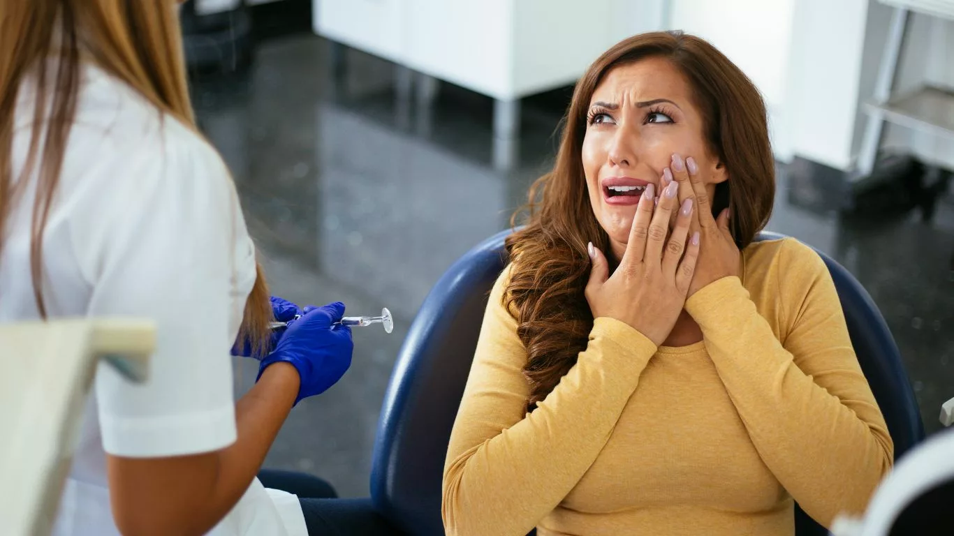 10+ Natural Pain Remedies For Toothache During Pregnancy