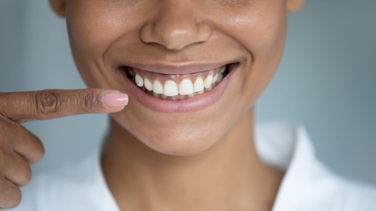 8 Flossing Tips To Heal Bruised Gums