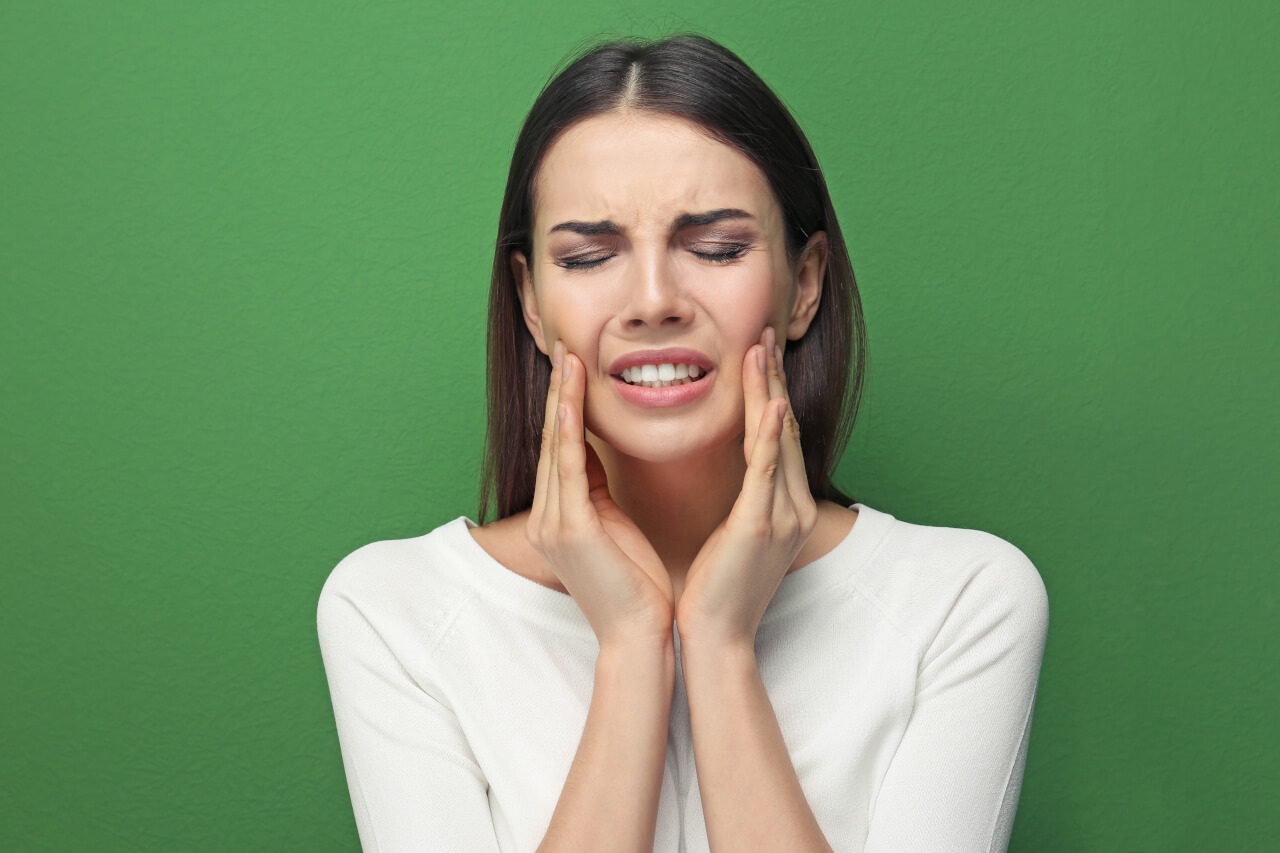 Throbbing Jaw Pain After Crown